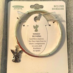 New. Nurse blessing silver bracelet and bookmark. Lead compliant. Stretchy.